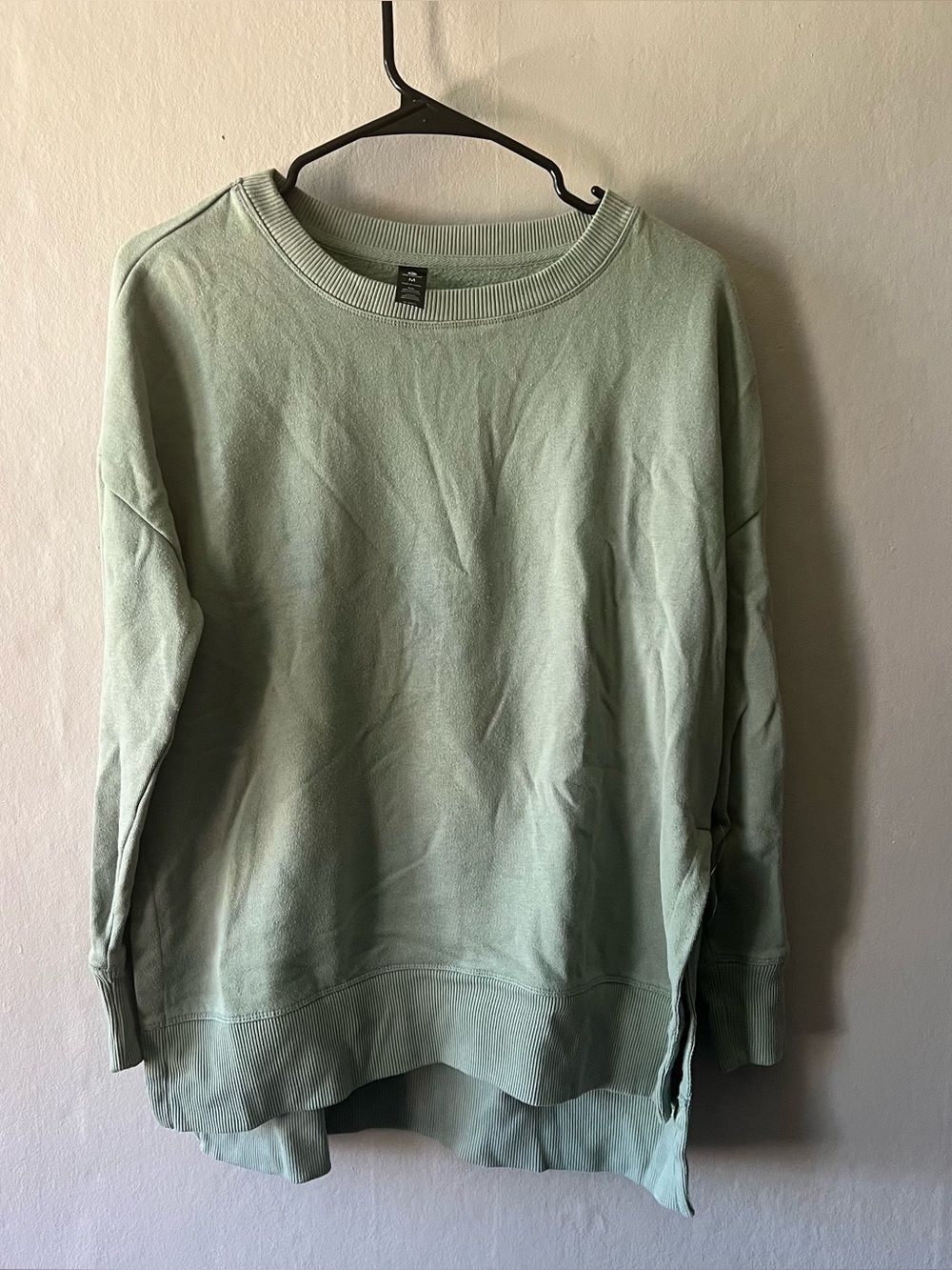 90 Degree by Reflex Green Crewneck Size Medium